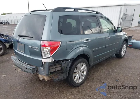2012 Subaru Forester 2.5X Premium z USA, uszkodzony, nr VIN JF2SHADC8CH466939